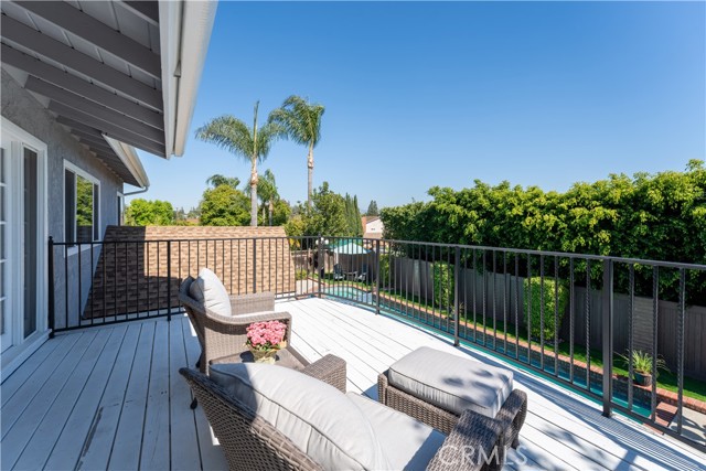 18672 Evergreen Avenue, Yorba Linda CA: https://media.crmls.org/medias/332eabd4-2889-41ed-a45f-af9199501368.jpg