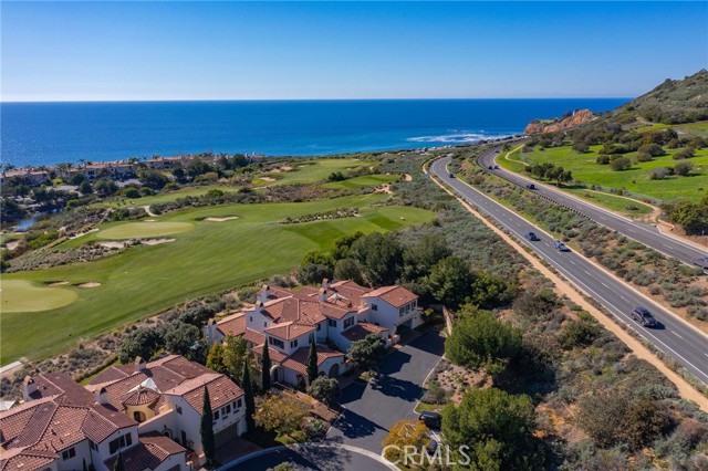 Terranea Villa views the golf course and the ocean.