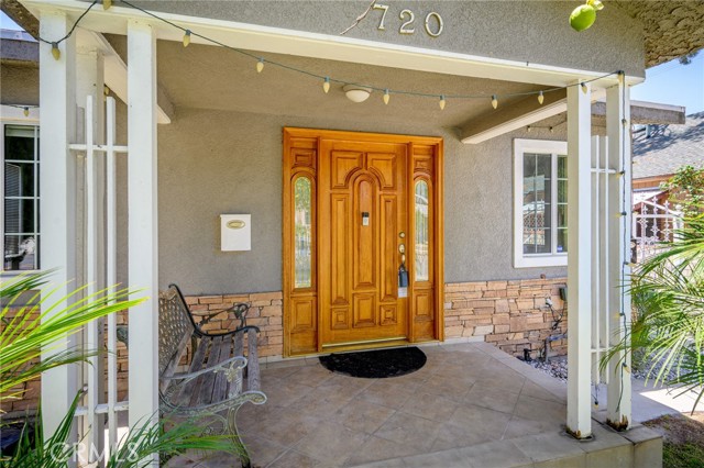 720 W California Avenue, Glendale CA: https://media.crmls.org/medias/332f4610-e4e4-4ec5-a2dc-9c5121aee179.jpg