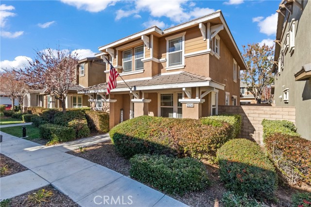 Detail Gallery Image 3 of 28 For 2614 Bellevue, Palmdale,  CA 93550 - 3 Beds | 3 Baths