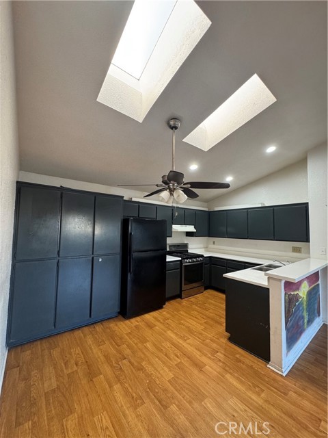 Detail Gallery Image 7 of 19 For 220 E Grant #72,  Santa Maria,  CA 93454 - 2 Beds | 2 Baths