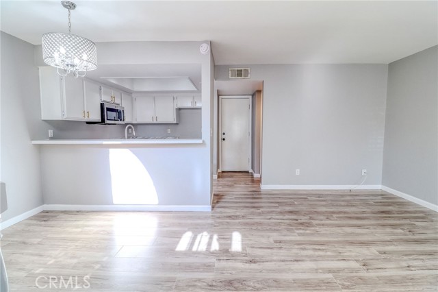 14738 Pioneer Boulevard, Norwalk CA: https://media.crmls.org/medias/332ffc26-d71d-4fa0-b306-2fb204bee617.jpg