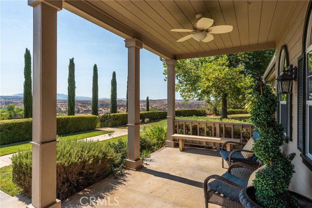 Detail Gallery Image 13 of 59 For 31819 Highview Dr, Redlands,  CA 92373 - 4 Beds | 3/1 Baths