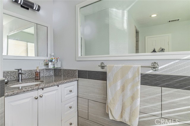 13290 Riverview Drive, Victorville CA: https://media.crmls.org/medias/333080d1-77b9-4982-97cd-1b41155fde46.jpg
