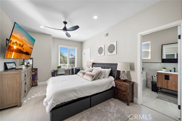 Detail Gallery Image 25 of 56 For 7135 Ashley Dr, Huntington Beach,  CA 92648 - 5 Beds | 3 Baths