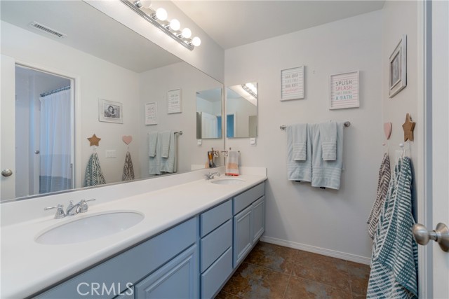 Detail Gallery Image 40 of 66 For 8111 Finch St, Corona,  CA 92880 - 5 Beds | 3 Baths