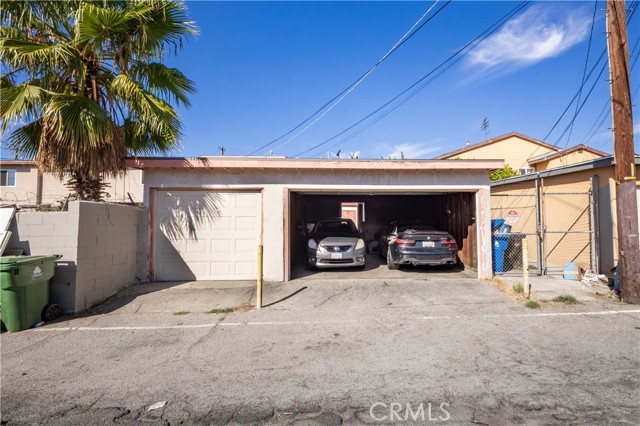 7244 Tujunga Avenue photo 36