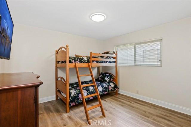 617 Iris Avenue, Corona del Mar CA: https://media.crmls.org/medias/3332815e-2a7e-4ad0-8c5f-44a12feb0ee5.jpg