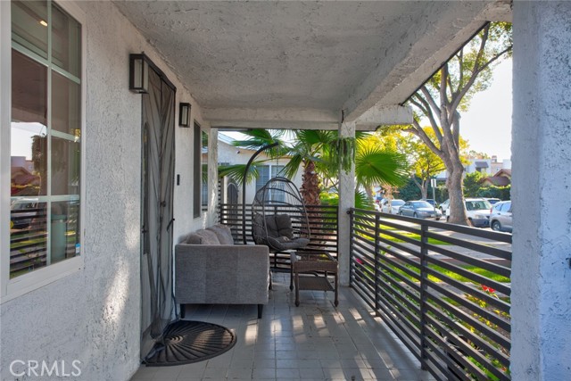 Image 1 of 35 For 1010 Mariposa