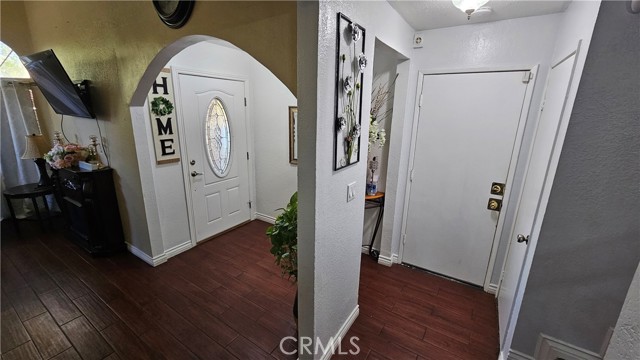 Detail Gallery Image 16 of 32 For 1820 E Avenue J 10, Lancaster,  CA 93535 - 4 Beds | 3 Baths