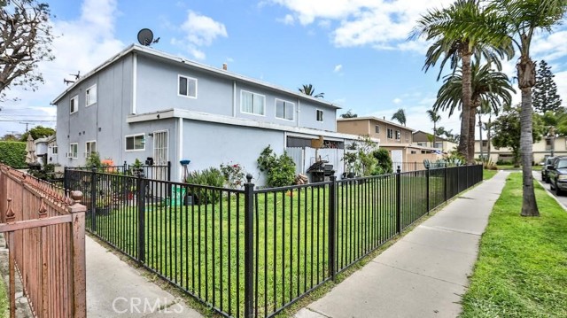 Detail Gallery Image 2 of 17 For 2211 S Fairview St, Santa Ana,  CA 92704 - – Beds | – Baths
