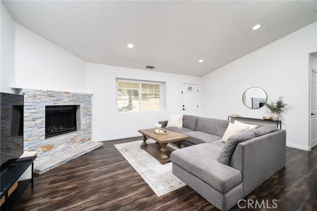 Detail Gallery Image 56 of 56 For 56488 El Dorado Dr, Yucca Valley,  CA 92284 - 3 Beds | 2 Baths