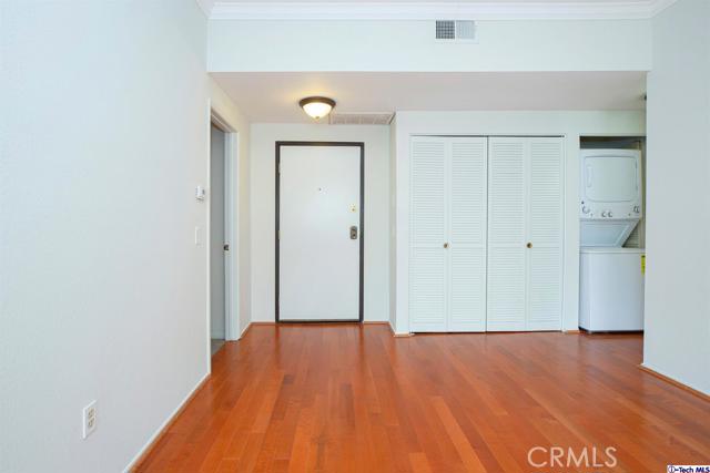 2 Bed Home for Sale in Encino, California