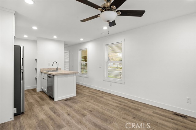 Detail Gallery Image 13 of 24 For 567 E Lassen Ave #102,  Chico,  CA 95973 - 2 Beds | 1 Baths