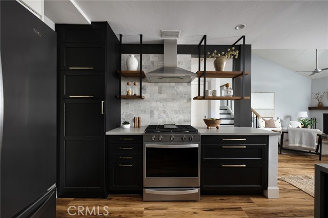 Detail Gallery Image 7 of 21 For 390 Deerfield, Irvine,  CA 92606 - 2 Beds | 1/1 Baths