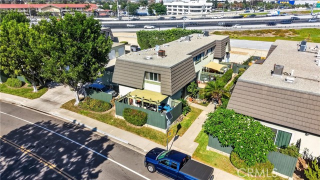 2 Bed Home for Sale in Costa Mesa, California