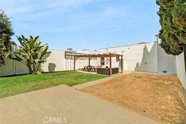 Detail Gallery Image 34 of 38 For 3500 W 59th St, Los Angeles,  CA 90043 - 3 Beds | 2 Baths