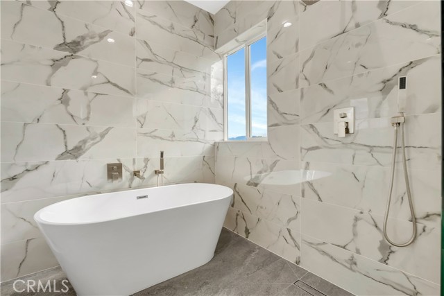 Detail Gallery Image 29 of 39 For 15241 Nurmi St, Sylmar,  CA 91342 - 4 Beds | 3 Baths