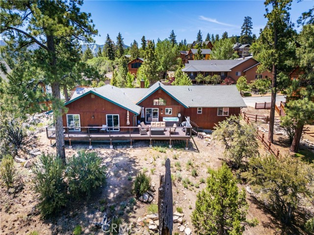 42728 Timberline Trail, Big Bear Lake CA: https://media.crmls.org/medias/333a7358-e1a2-46d2-84b7-ae0ec12120b2.jpg
