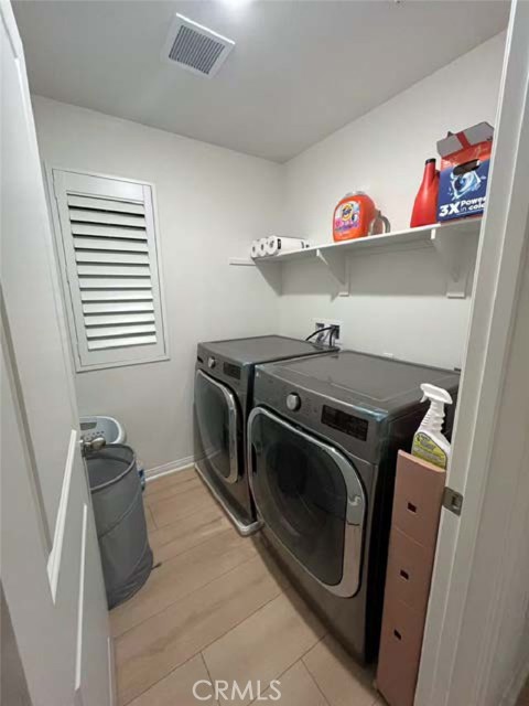 8542 Bison Dr, Chino CA: https://media.crmls.org/medias/333a785c-a141-411b-b1eb-776ba5d20263.jpg