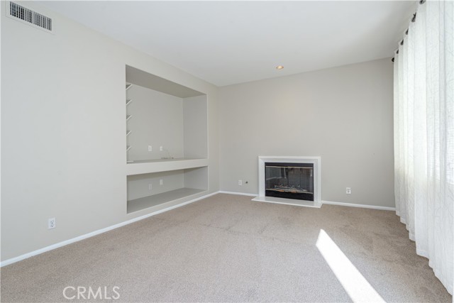 Detail Gallery Image 7 of 35 For 12430 N Lacoste, Tustin,  CA 92782 - 3 Beds | 2/1 Baths