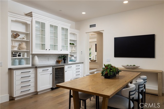 Detail Gallery Image 33 of 72 For 8 Gleneagles Dr, Newport Beach,  CA 92660 - 5 Beds | 5/1 Baths