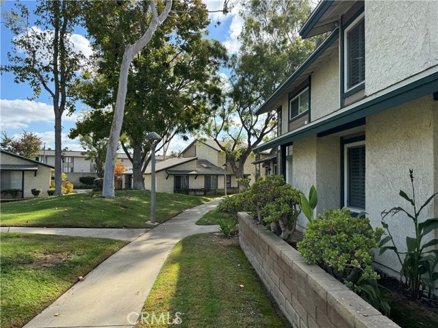 Detail Gallery Image 25 of 31 For 5323 Humboldt Dr, Buena Park,  CA 90621 - 3 Beds | 2/1 Baths