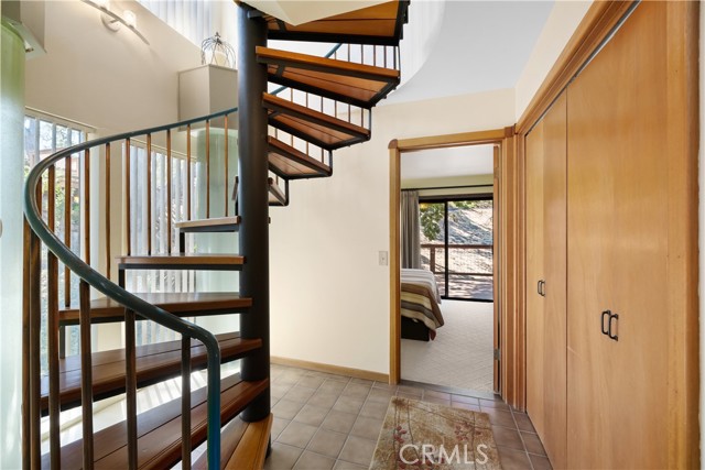 9055 Junipero Avenue, Atascadero CA: https://media.crmls.org/medias/333dbedd-84c3-445c-aa39-307d3f690dbc.jpg