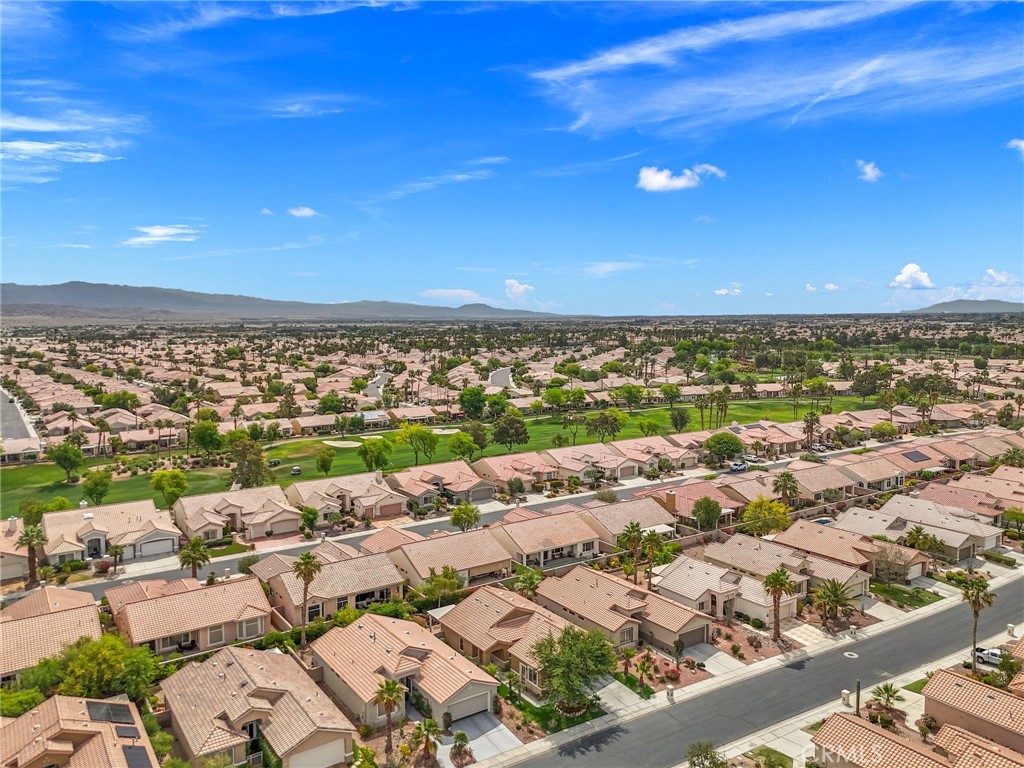 MLS #OC25096888 img 49