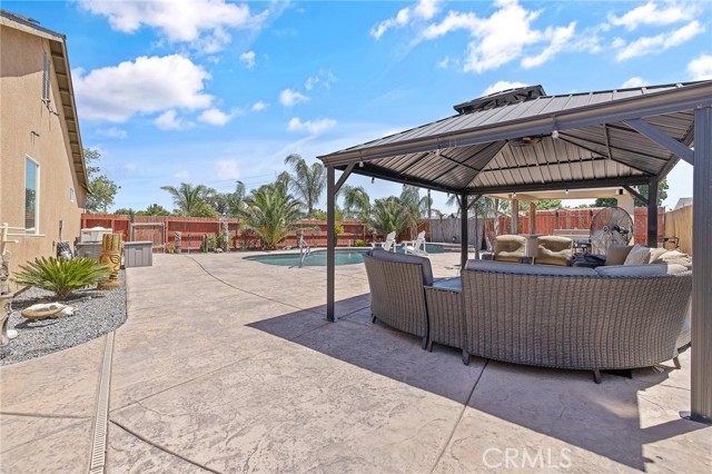 863 Legacy Drive, Lemoore CA: https://media.crmls.org/medias/333e4567-73c1-4059-9e18-fa55a0505e11.jpg