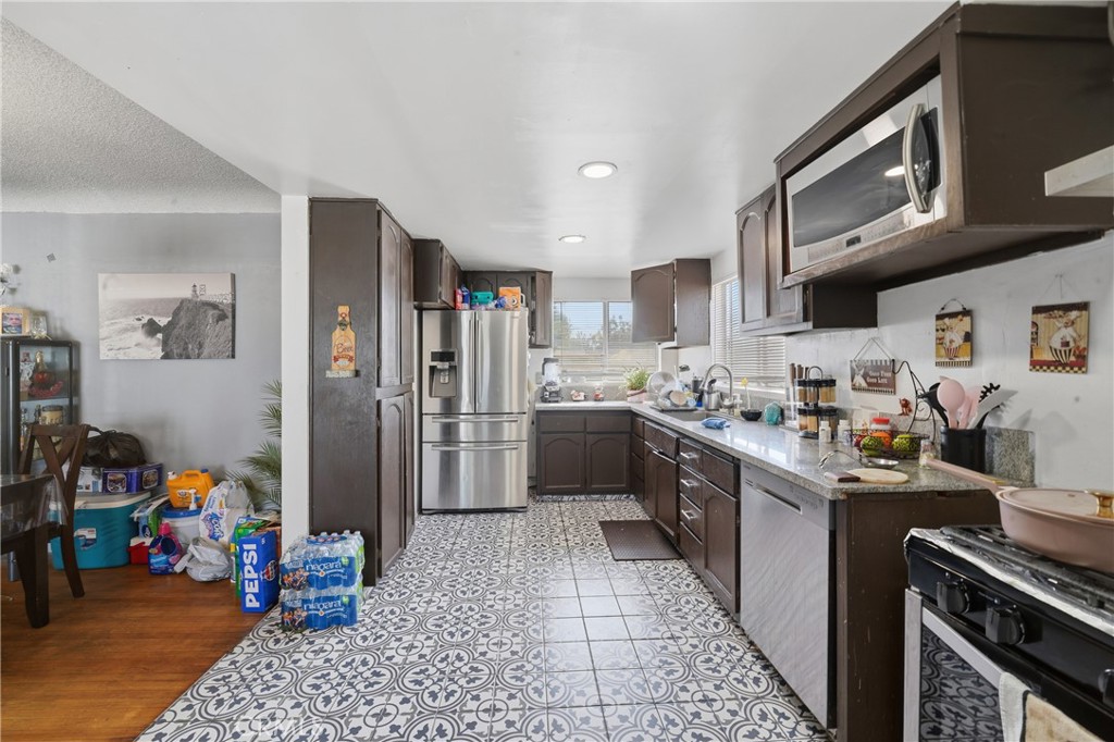 MLS #DW25244491 image #12