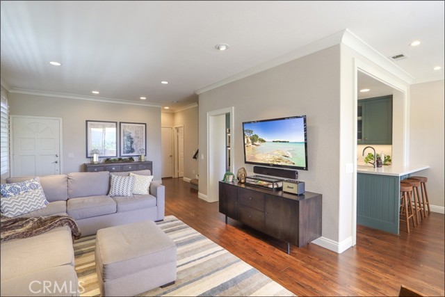 Detail Gallery Image 9 of 30 For 91 Gauguin Cir, Aliso Viejo,  CA 92656 - 3 Beds | 2/1 Baths