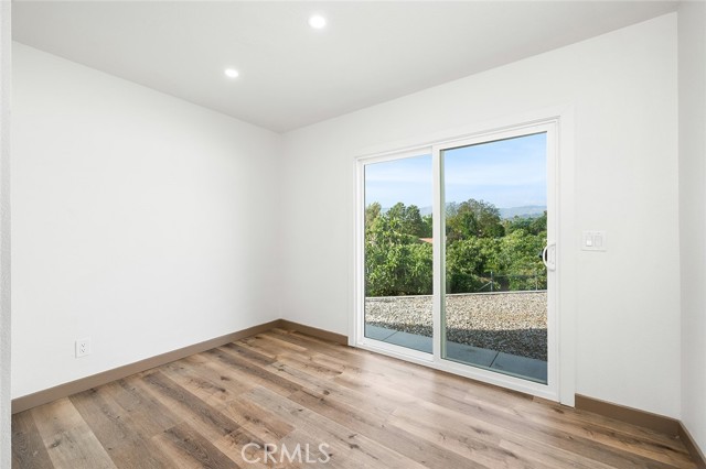 1563 Gary Lane, Redlands CA: https://media.crmls.org/medias/333fe6fc-8e37-4173-a219-46bb4703948a.jpg
