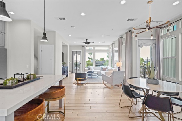 Detail Gallery Image 12 of 52 For 248 Merit, Irvine,  CA 92618 - 3 Beds | 2/1 Baths