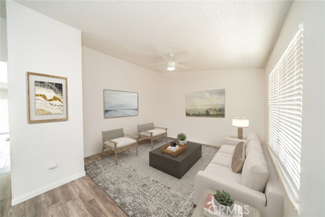 Detail Gallery Image 4 of 22 For 436 E Heather St, Rialto,  CA 92376 - 4 Beds | 2 Baths