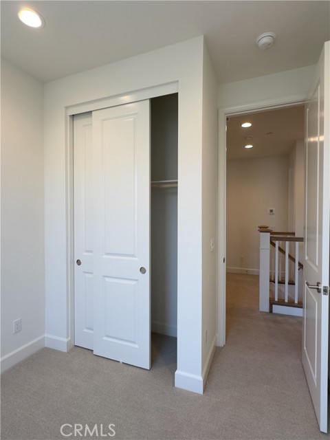 Detail Gallery Image 15 of 41 For 17532 Cameron Ln, Huntington Beach,  CA 92647 - 3 Beds | 2/1 Baths