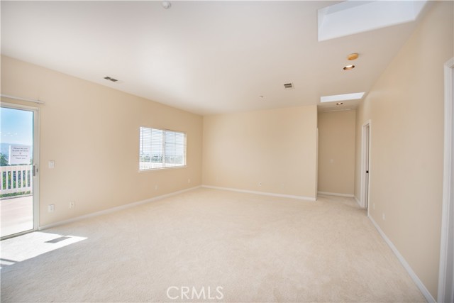 28817 Terrace Drive, Highland CA: https://media.crmls.org/medias/3342a0cf-0b11-4896-bc5a-76af646e05dc.jpg