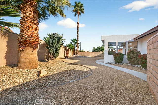 Detail Gallery Image 31 of 46 For 9640 S Hoylake, Desert Hot Springs,  CA 92240 - 3 Beds | 2 Baths