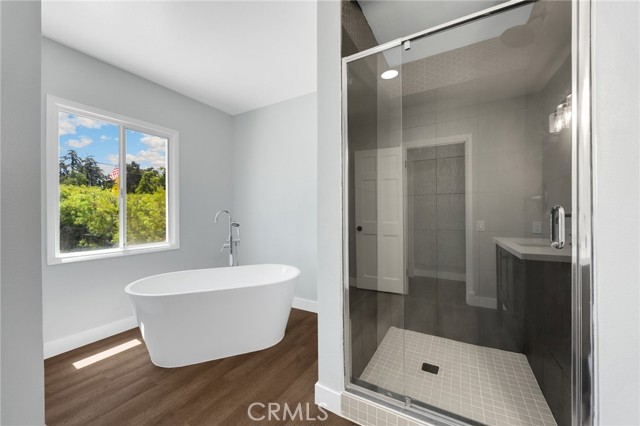 220 W Highland Avenue, Redlands CA: https://media.crmls.org/medias/334326bf-1e19-4497-8624-908797e7dcfc.jpg