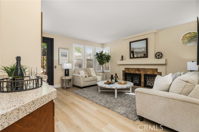 29 Calabria, Lake Forest CA: https://media.crmls.org/medias/33435950-63ca-4cc9-83be-45b5288d6bd5.jpg