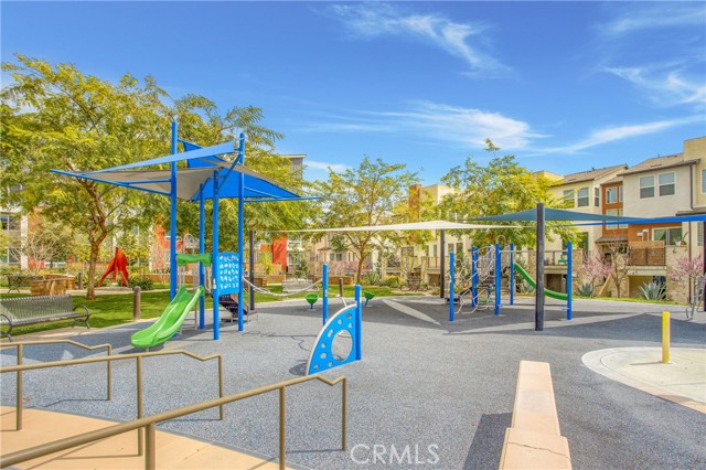 Detail Gallery Image 32 of 36 For 422 W Central Ave, Brea,  CA 92821 - 4 Beds | 3/1 Baths