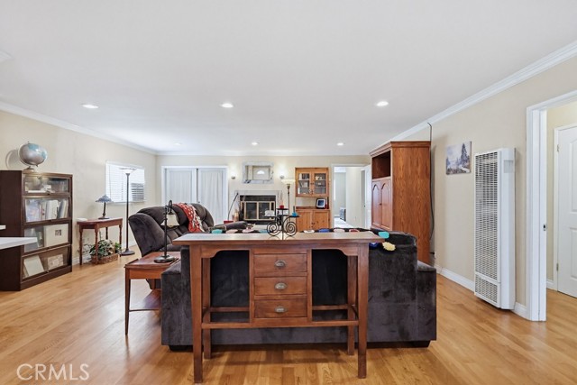 Detail Gallery Image 8 of 55 For 9433 Barkerville, Whittier,  CA 90605 - 3 Beds | 2 Baths