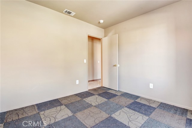 Detail Gallery Image 8 of 20 For 10795 Pershing St, Adelanto,  CA 92301 - 3 Beds | 2 Baths