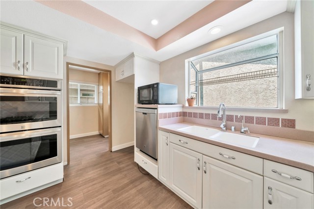 Detail Gallery Image 20 of 41 For 1024 E Tularosa, Orange,  CA 92866 - 4 Beds | 2 Baths