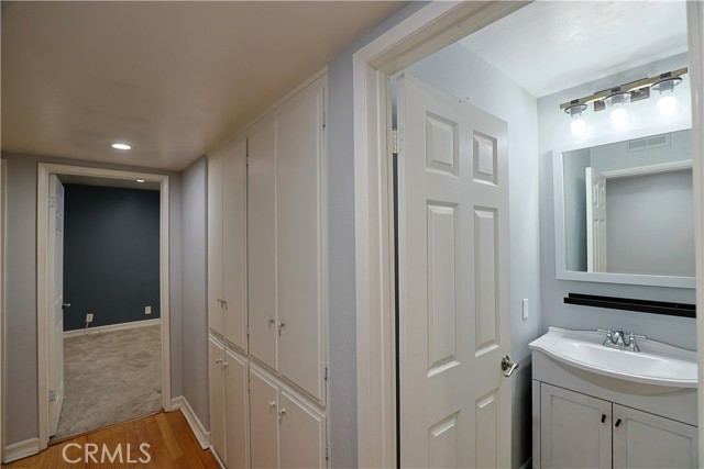Detail Gallery Image 11 of 28 For 24961 Express Dr, Laguna Hills,  CA 92653 - 3 Beds | 2 Baths