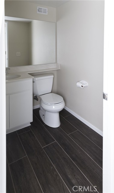 3050 Wildwood Avenue, Thousand Oaks CA: https://media.crmls.org/medias/3346499d-be1a-4f45-91ff-f600b9b15276.jpg