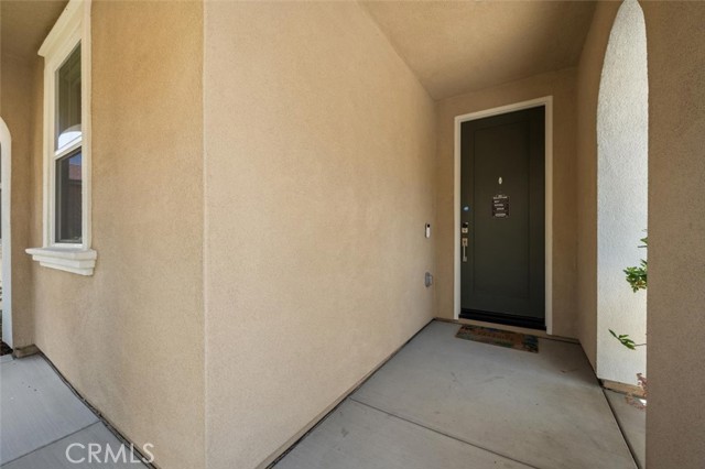 Detail Gallery Image 5 of 67 For 2521 Santa Fiora Dr, Corona,  CA 92882 - 4 Beds | 2/1 Baths