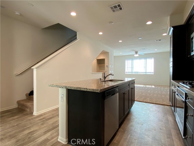 Detail Gallery Image 8 of 28 For 12166 Evening Star Drive, Rancho Cucamonga,  CA 91739 - 2 Beds | 2/1 Baths