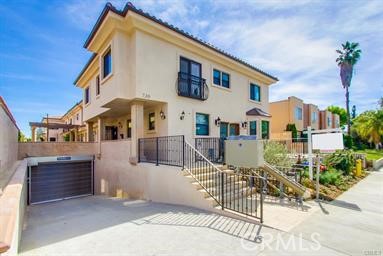 730 S Marengo Ave #6, Pasadena, CA 91106