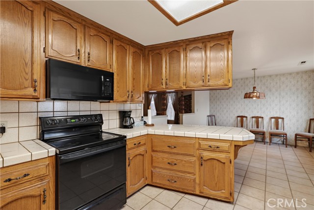 Detail Gallery Image 16 of 52 For 2480 Palora, Atwater,  CA 95301 - 4 Beds | 2 Baths